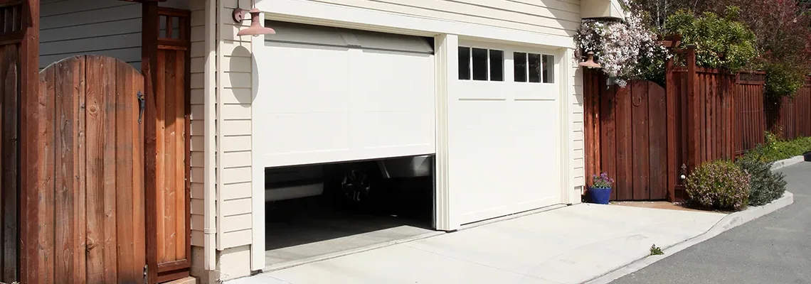 Repair Garage Door Won't Close Light Blinks in Belvidere, Illinois