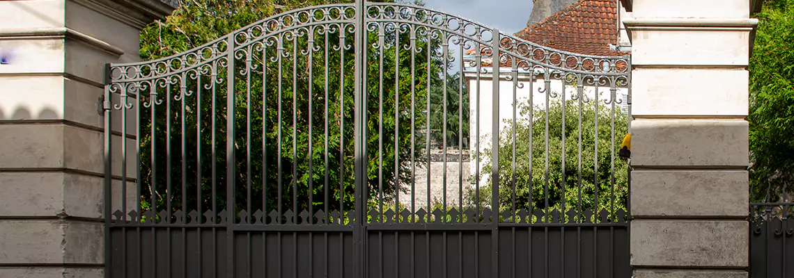 Wooden Swing Gate Repair in Belvidere, IL